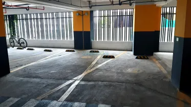 Cocheras - MIRAFLORES