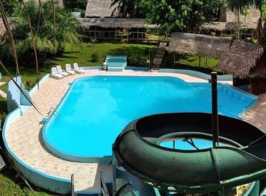 Hoteles / Hostales - IQUITOS