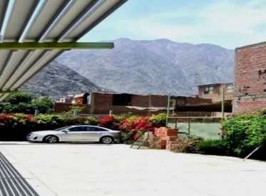 Locales Comerciales - LUNAHUANA