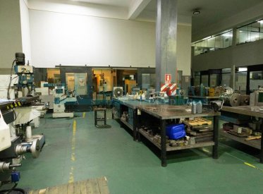 Locales Industriales - ATE