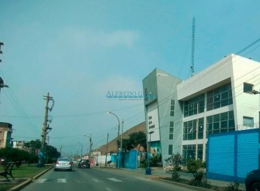 Terrenos Comerciales - VENTANILLA