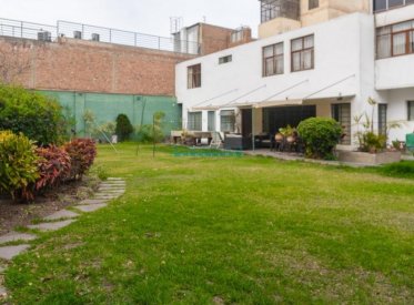 Terrenos Residenciales - SAN ISIDRO