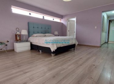 Casas - SAN ISIDRO