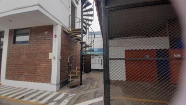 Locales Industriales - CHORRILLOS