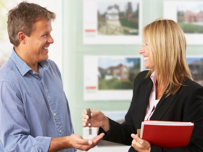 IMPORTANCIA DE VENDER, COMPRAR O ALQUILAR CON LA ASESORÍA DE UN AGENTE INMOBILIARIO